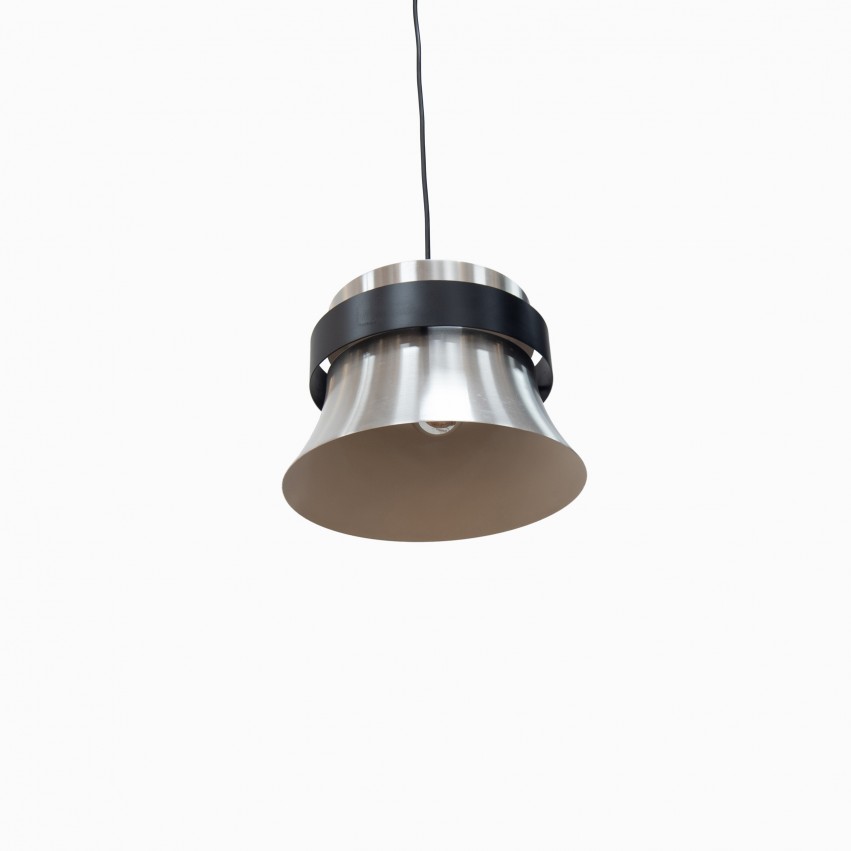 Suspension en inox et écran noir Erco 52048