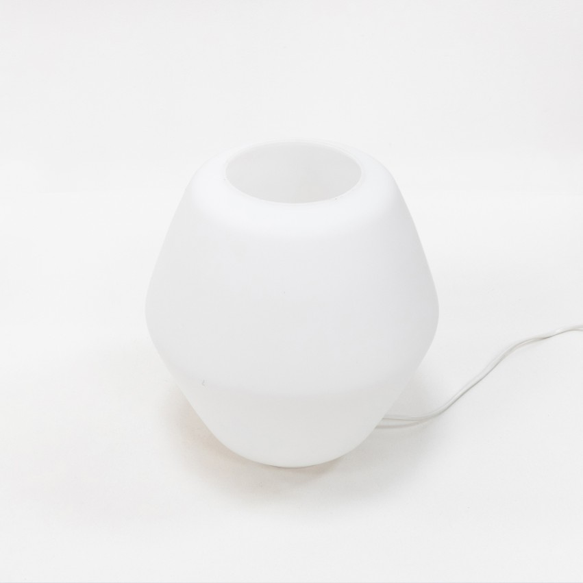 Grosse lampe en verre opale des années 1960