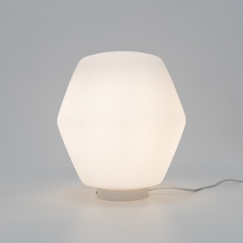 Grosse lampe en verre opale des années 1960