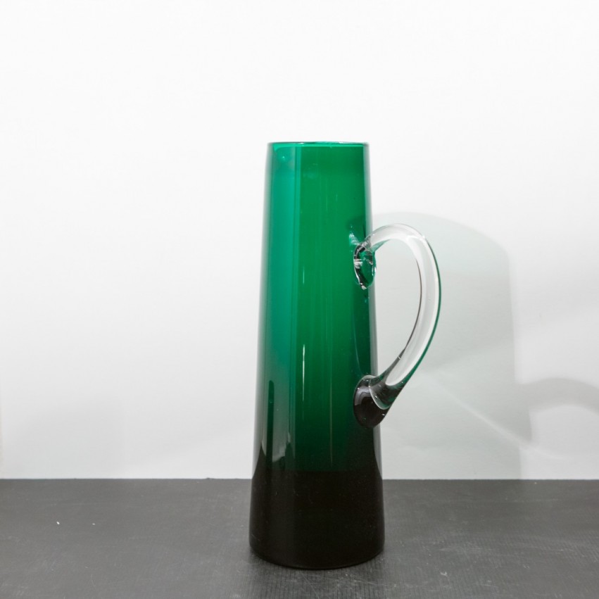 Grand pichet en verre vert vintage