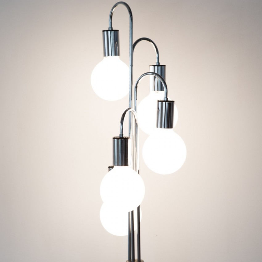 Lampadaire inox et marbre des années 1970 Lampadaire inox et marbre des années 1970