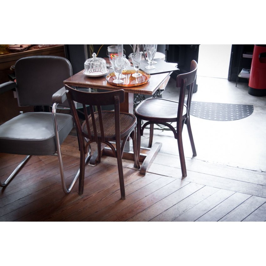 Table bistrot vintage