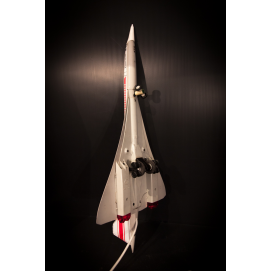 Avion mécanique