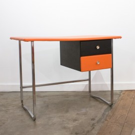 Bureau orange, chrome et noir !