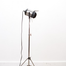 Projecteur de cinéma (domestique)