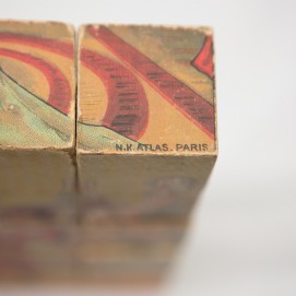 Boite cubes bois N. K. Atlas Paris Atelier