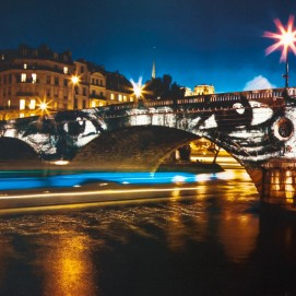 Women Are Heroes – Pont Louis-Philippe