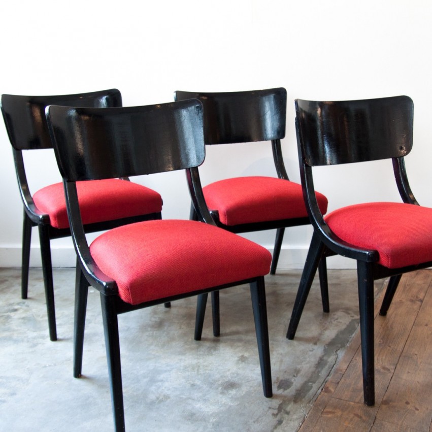 Chaises théâtre vintage