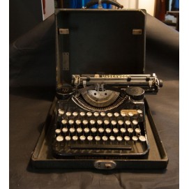 Machine à écrire Underwood