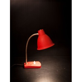 Lampe Aluminor rouge 