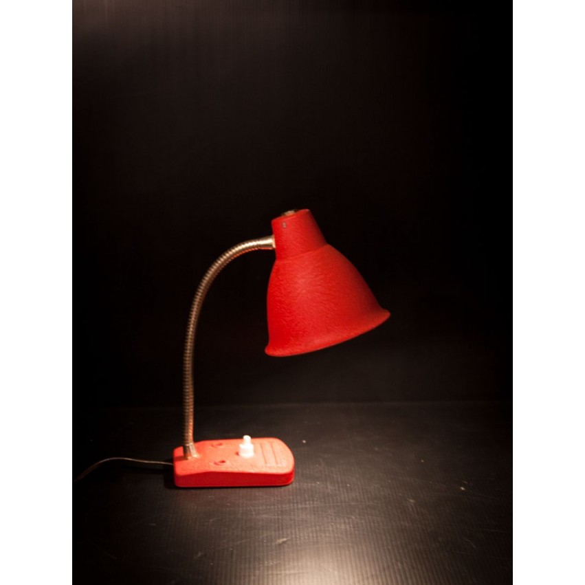 Lampe Aluminor rouge 