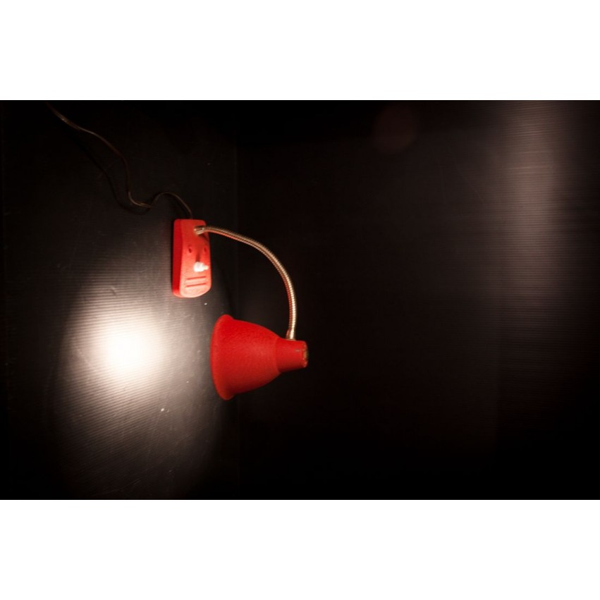 Lampe Aluminor rouge 