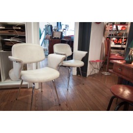 Paire de fauteuils vintage