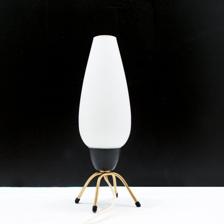 Lampe d'appoint en laiton et opaline