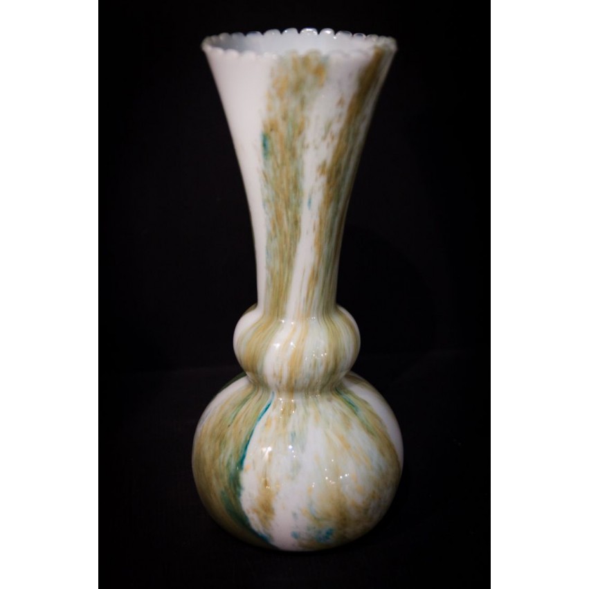 Vase en verre soufflé