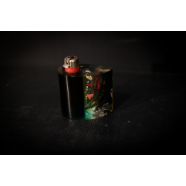 Briquet en résine