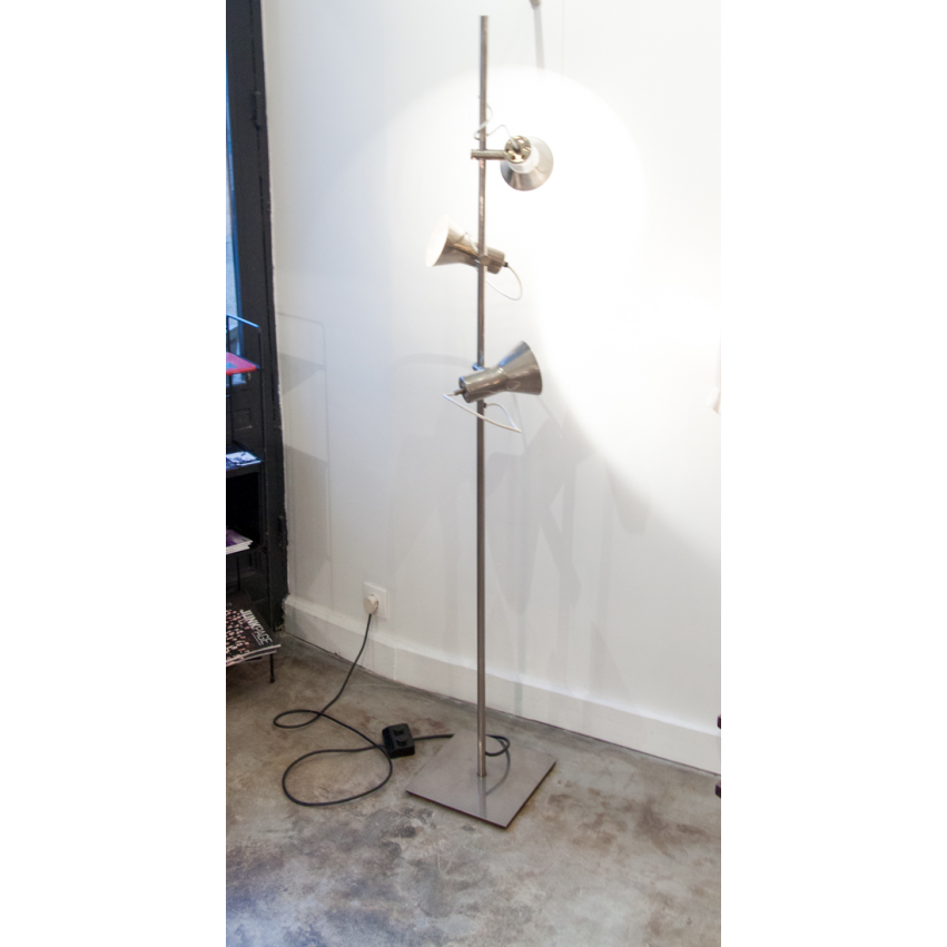 Lampadaire trois spots 
