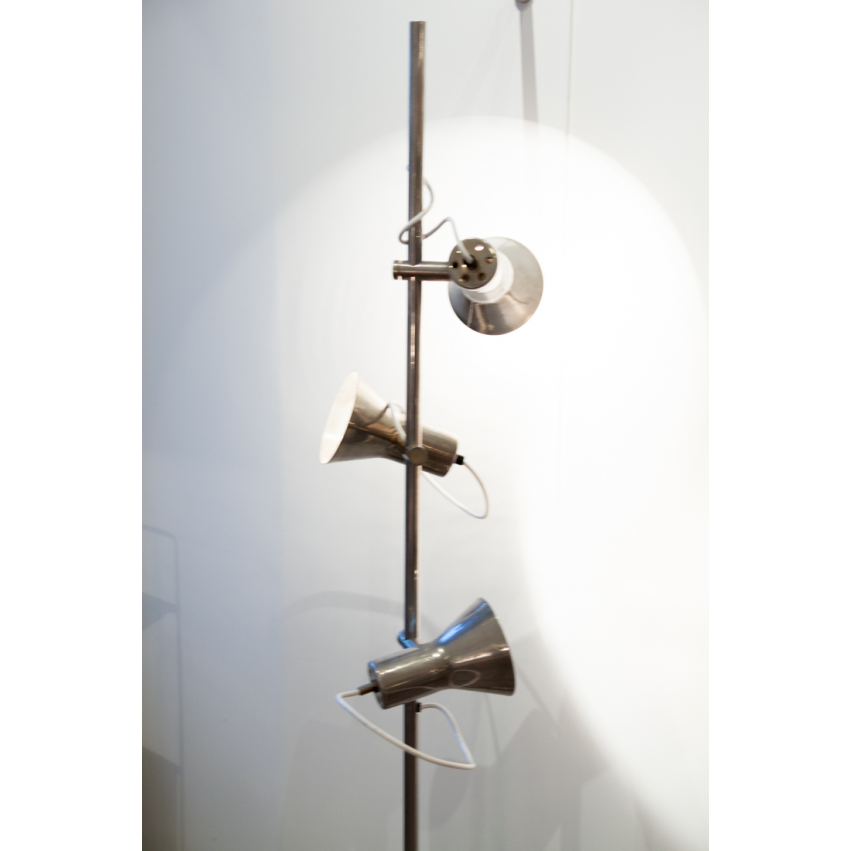 Lampadaire trois spots 