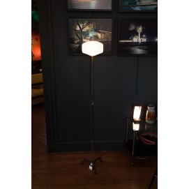 Lampadaire fer/opaline