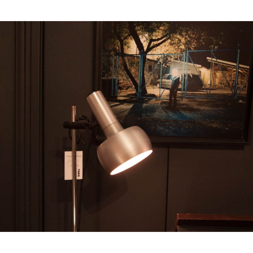 Lampadaire édité par l'entreprise Marcel Delmas à Montauban