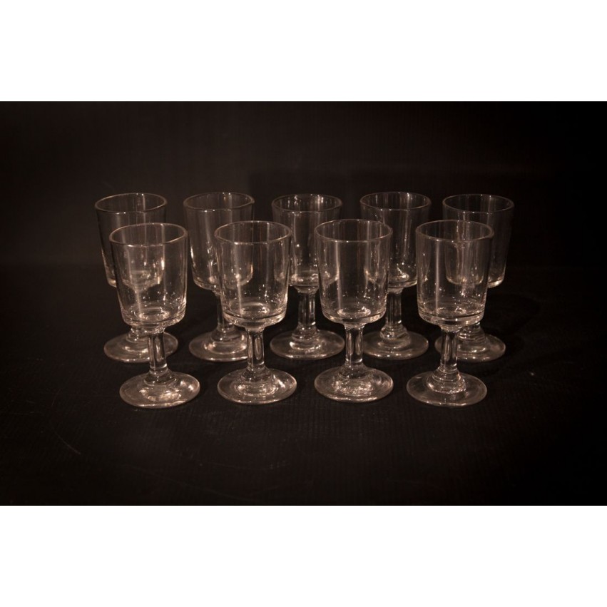 Lot de verres à vin