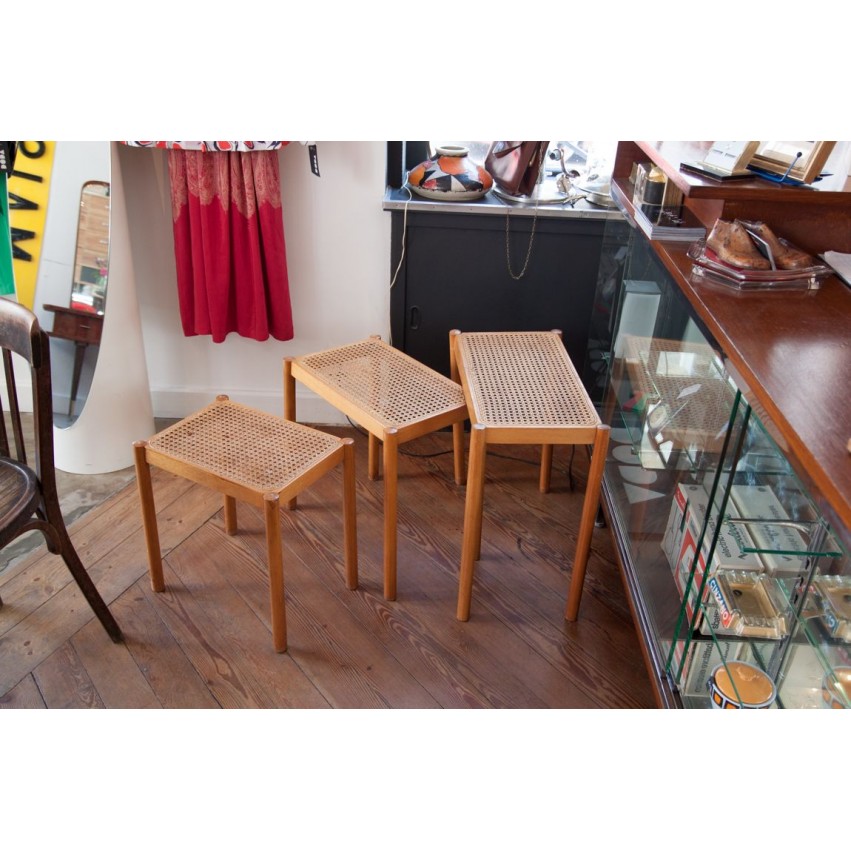 Ensemble de tables gigognes
