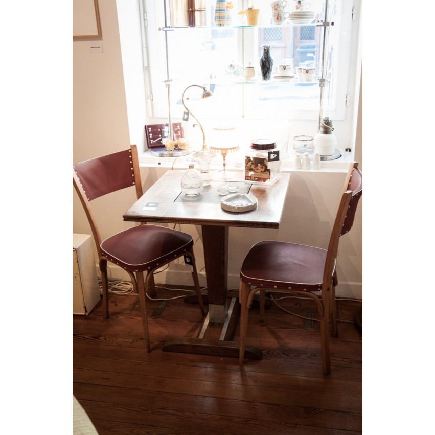 Table bistrot vintage