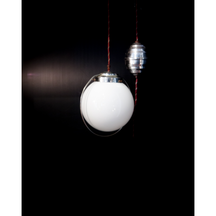 Suspension opaline blanche