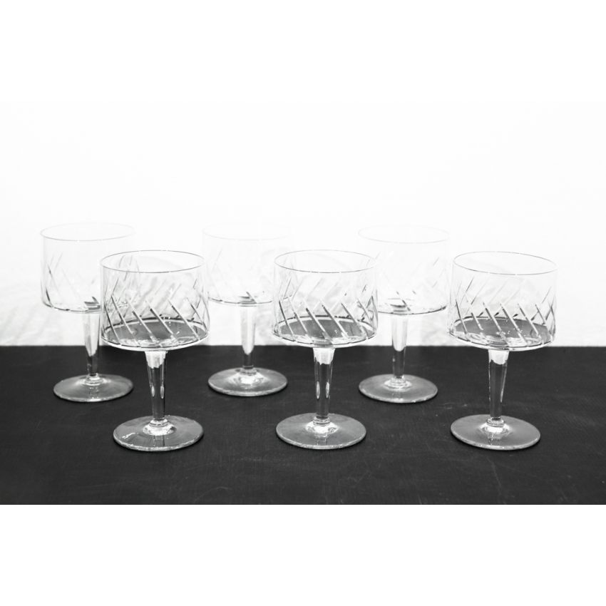 Verres à pied ancien Verres à pied ancien