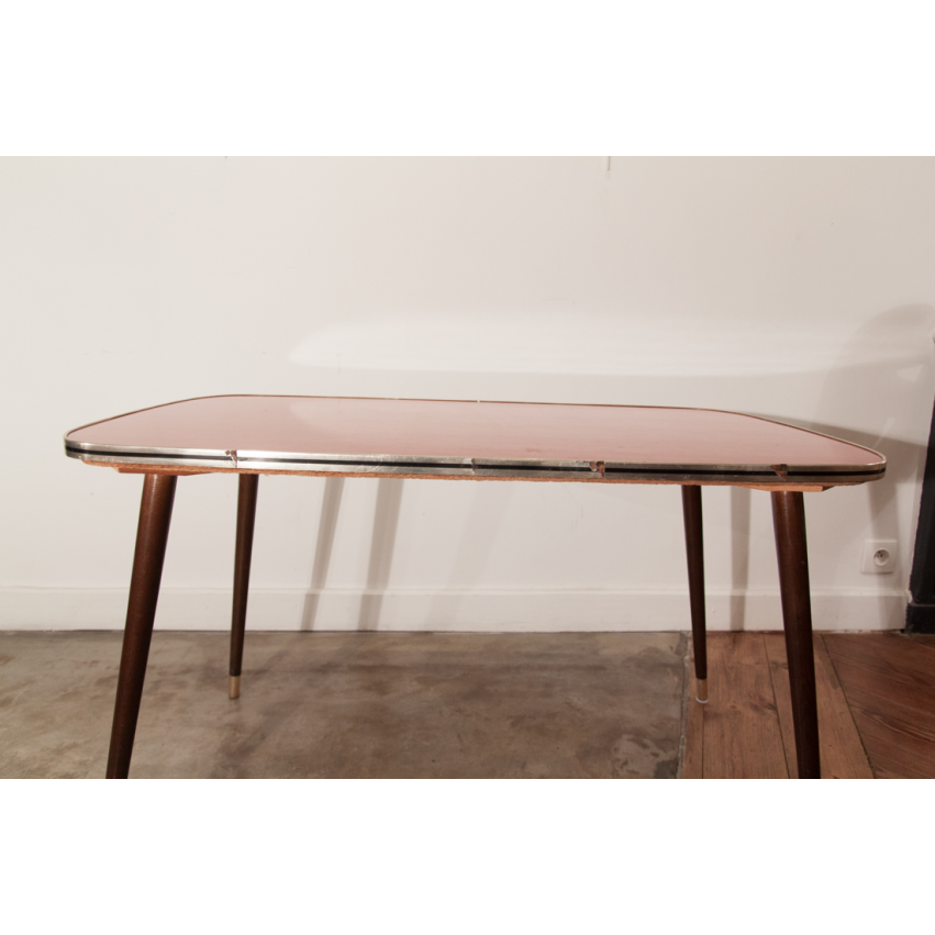 Grande table basse en Formica rouge - Pieds compas